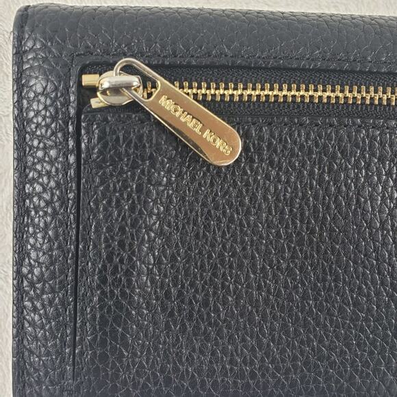 Michael Kors Wallet Women's Black Pebble Large Leather Gold Hardware - Picture 4 of 10